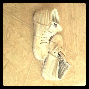 Highly top vans skater shoes